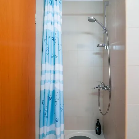 Beautiful In With Kitchen Apartament *